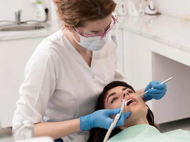 cosmetic-dentist-in-gurgaon